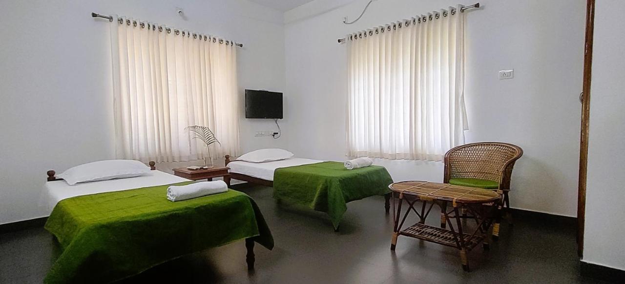 Mi Casa Tu Casa Homestay Kochi Exterior foto