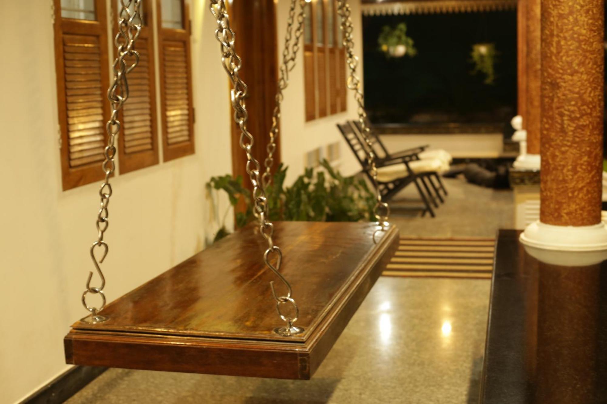Mi Casa Tu Casa Homestay Kochi Exterior foto